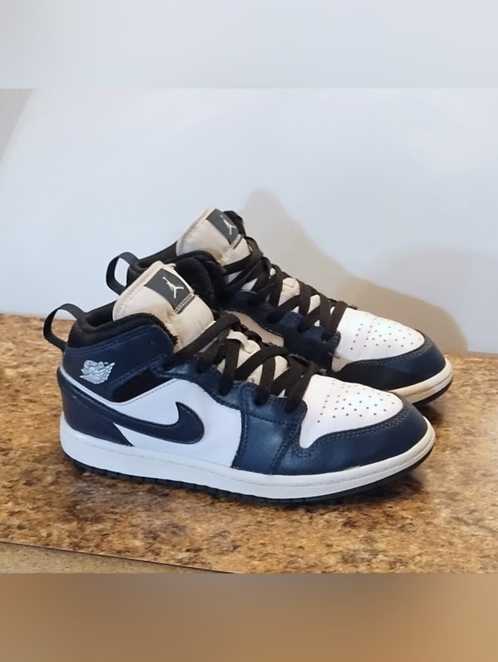 Nike Air Jordan 1 Mid (PS) 'Armory Navy' 640734-411 Size 2Y